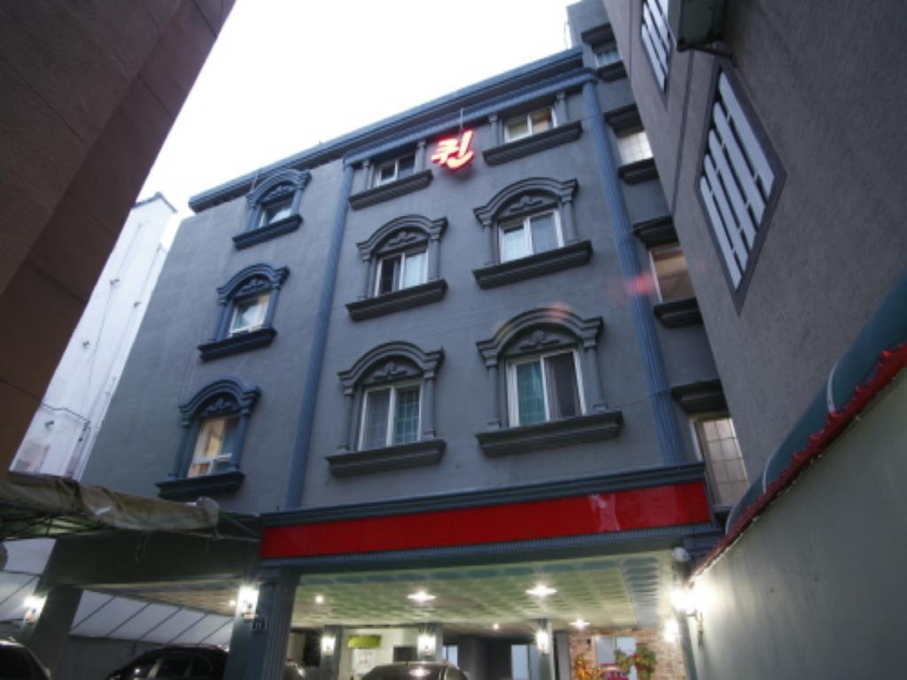 Hotel Queen 釜山広域市 エクステリア 写真